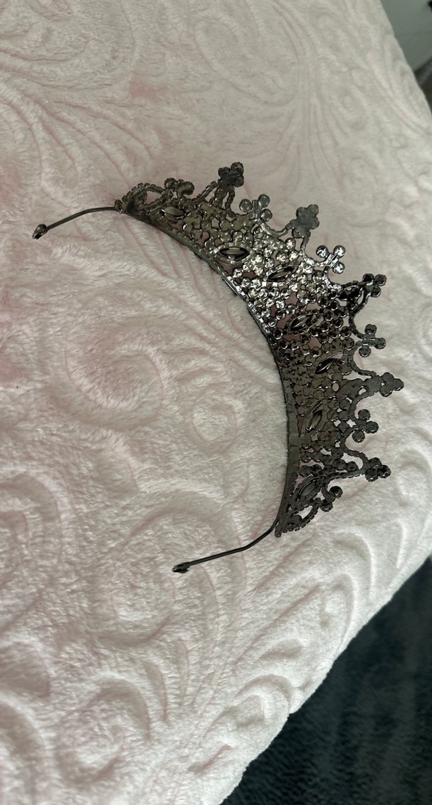 Koyu Kırmızı taşlı Taç ve Küpe Seti - Görsel 3