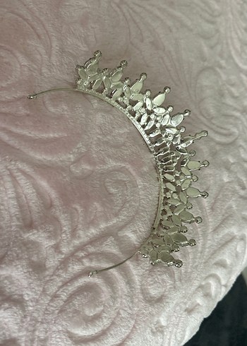 Beyaz Işıltılı Gelin Tacı ve Küpe Seti - Görsel 3