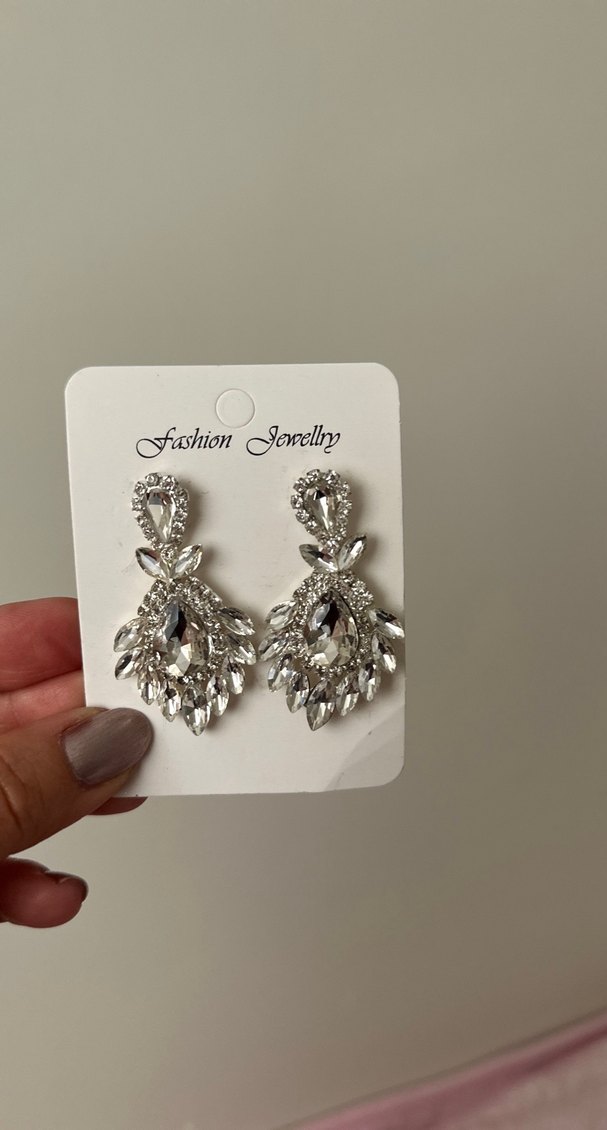 Beyaz Işıltılı Gelin Tacı ve Küpe Seti - Görsel 2