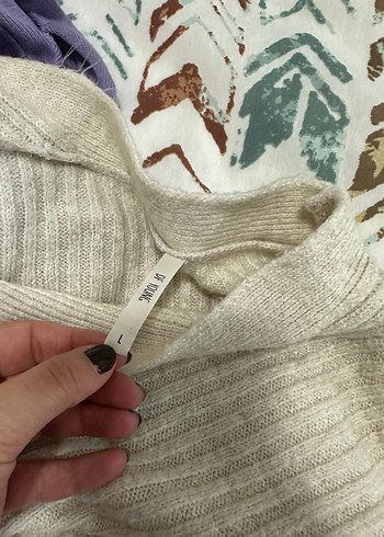 Düğmeli V Yaka Bej Midi kışlık hırka - Görsel 6