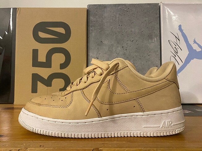 Nike Air Force 1 Vachetta Tan