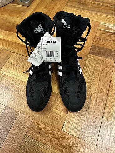 Adidas orijinal ayakkabı