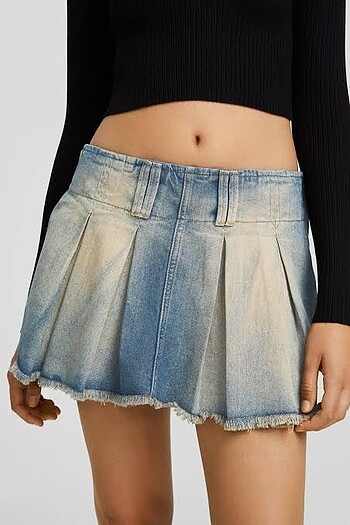 Bershka sort etek
