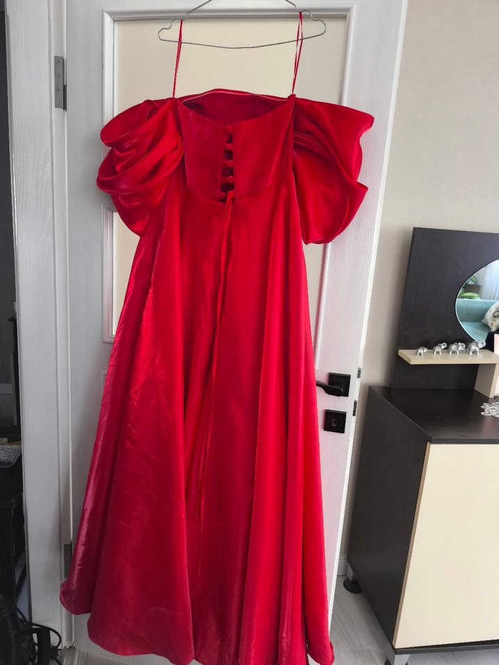 Askısız, Salaş, Uzun Kırmızı Kadın Abiye - Görsel 2