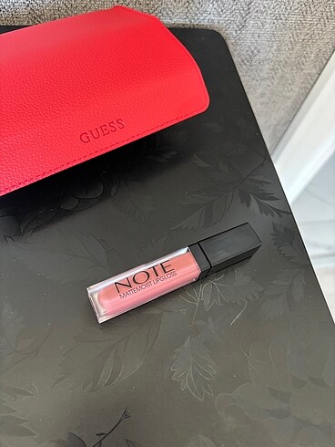 Note Note Mattemoist Lipgloss Mat Likit Ruj 402 Mat Kiss