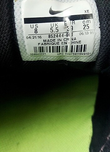39 Beden siyah Renk NIKE SPOR AYAKKABI