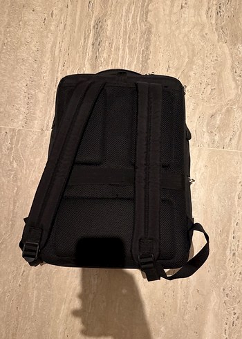 Samsonite Sade Siyah Fermuarlı Erkek Sırt Çantası - Görsel 3