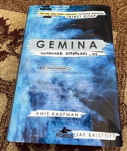 Illuminae Dosyaları ikinci kitap