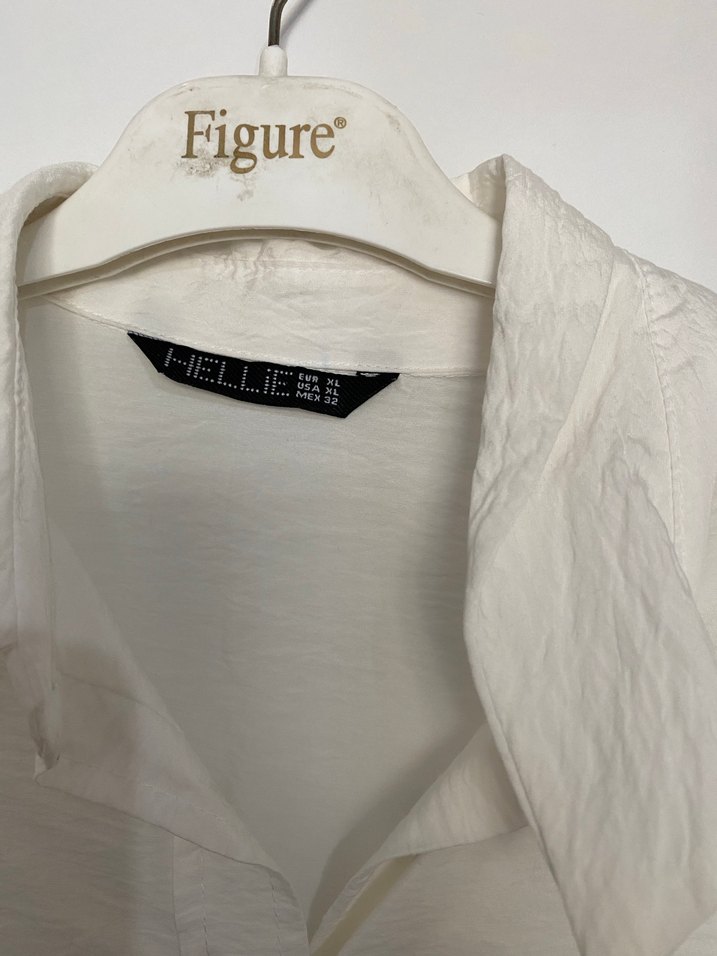 Düğmeli Beyaz Keten Kadın Gömlek - Görsel 2