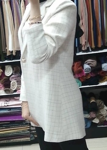 Düğmeli Beyaz Ekose Kadın Blazer - Görsel 2