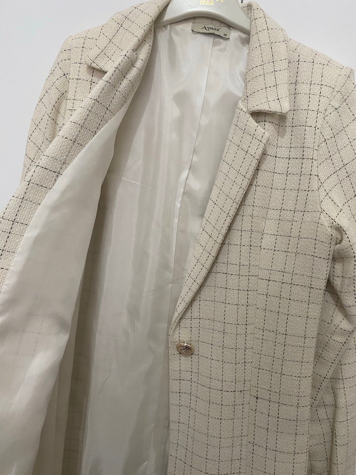 Düğmeli Beyaz Ekose Kadın Blazer - Görsel 5