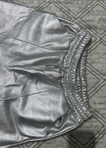 Gri Metalik Salaş Kadın Pantolon - Görsel 2