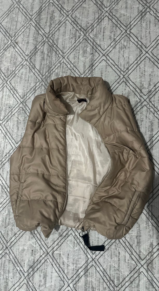 Bej Kadın Kapitone Dik Yaka Yelek - Görsel 2