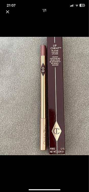 love trap charlotte tilbury dudak kalemi