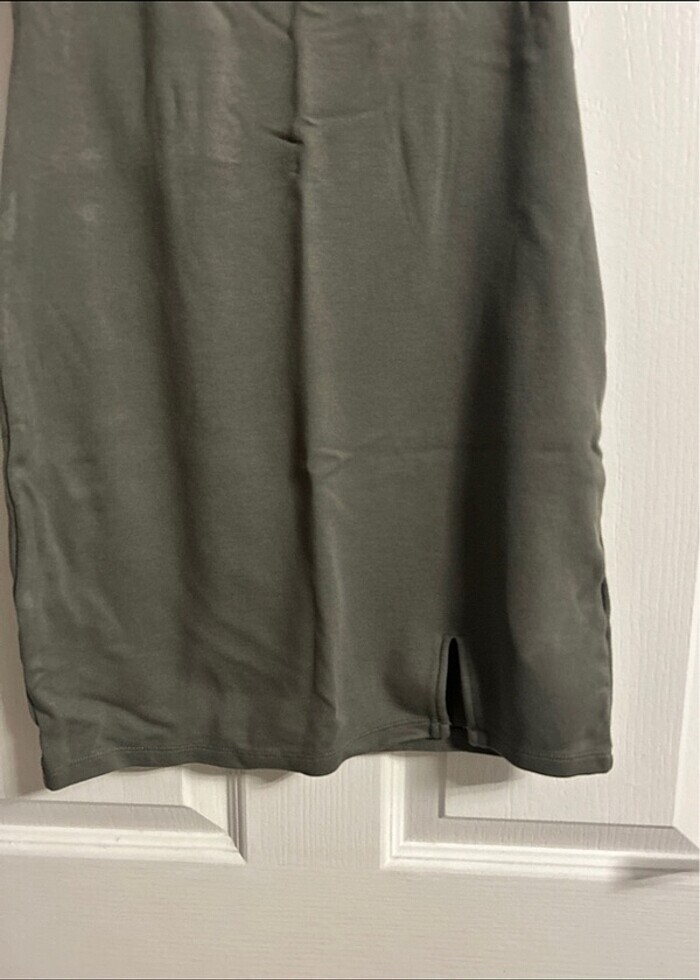 Hn detaylı elbise - Görsel 2