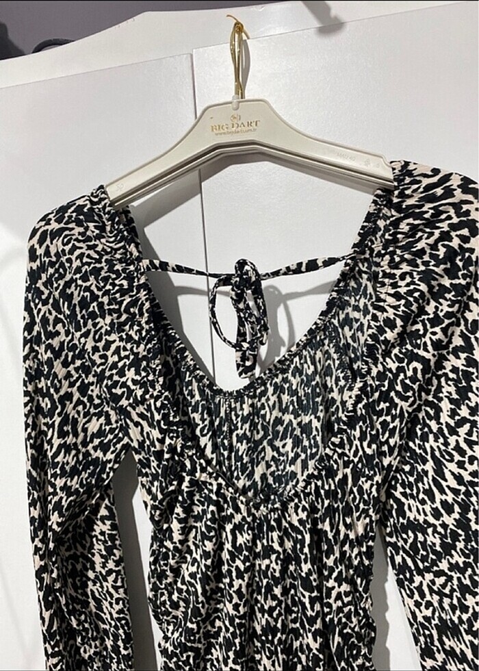 Detaylı elbise - Görsel 3