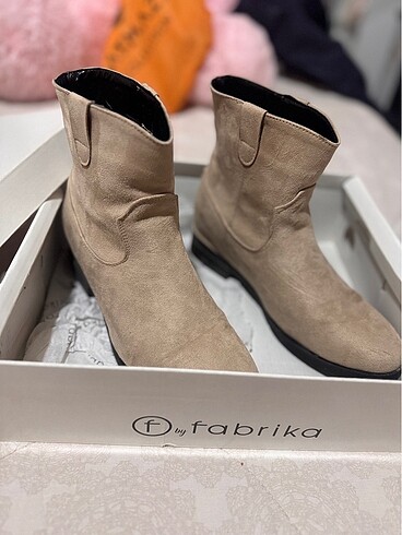 Fabrika bot