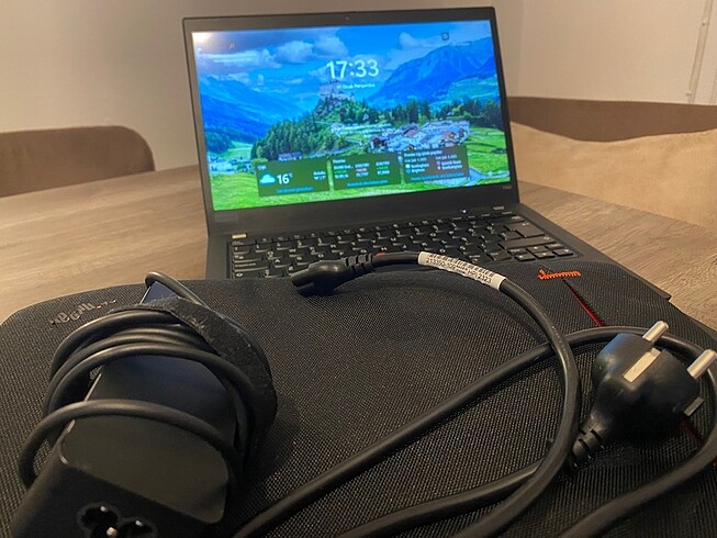 Lenovo thinkpad T490