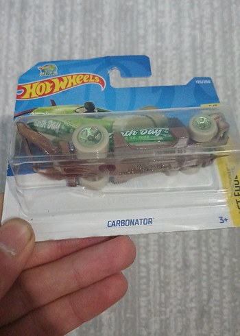  Beden Renk Hot Wheels Yeşil Oyuncak Araba Carsonator
