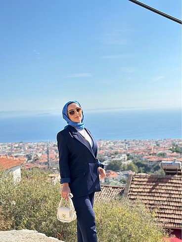 m Beden Blazer takım