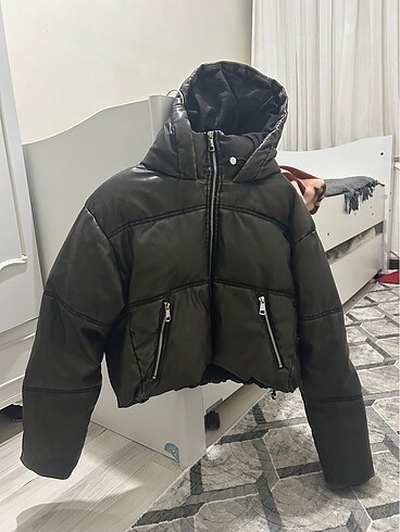zara crop deri mont