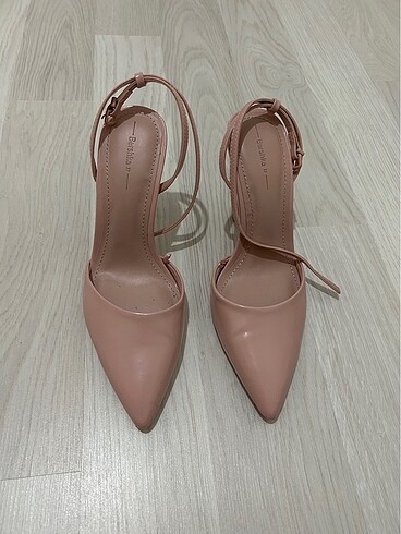 Bershka Stiletto