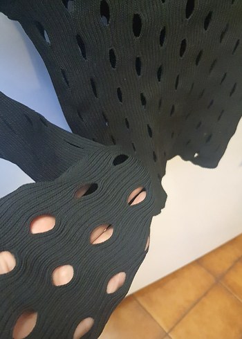 Siyah Örgü Yüksek Yakalı Uzun Kollu Kadın Kazak - Görsel 4