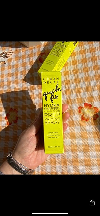 Beden Urban Decay Quick Fix Spray