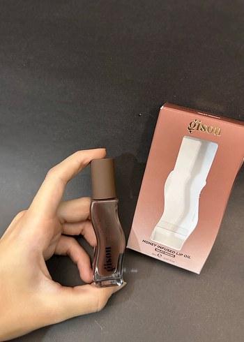 Gisou Lip Gloss - Milky Mocha - Görsel 3