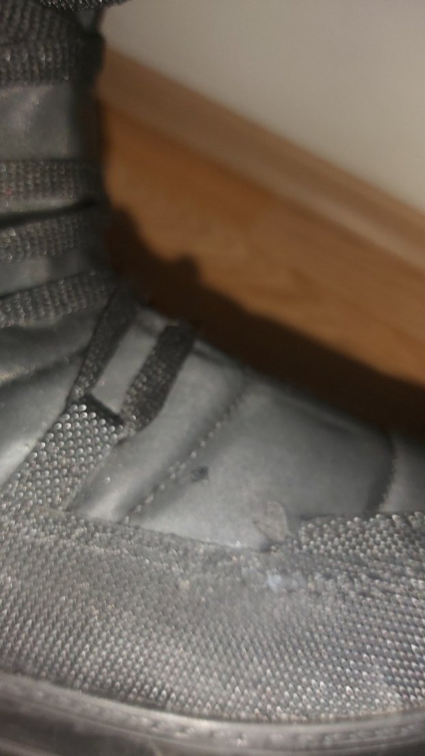 Siyah Kürklü Kadın bot - Görsel 4