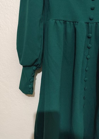 Yeşil V Yaka Midi Düğmeli Kadın Elbise - Görsel 2