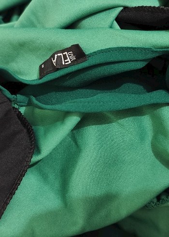 Yeşil V Yaka Midi Düğmeli Kadın Elbise - Görsel 6