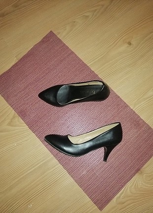 Kısa topuk stiletto 