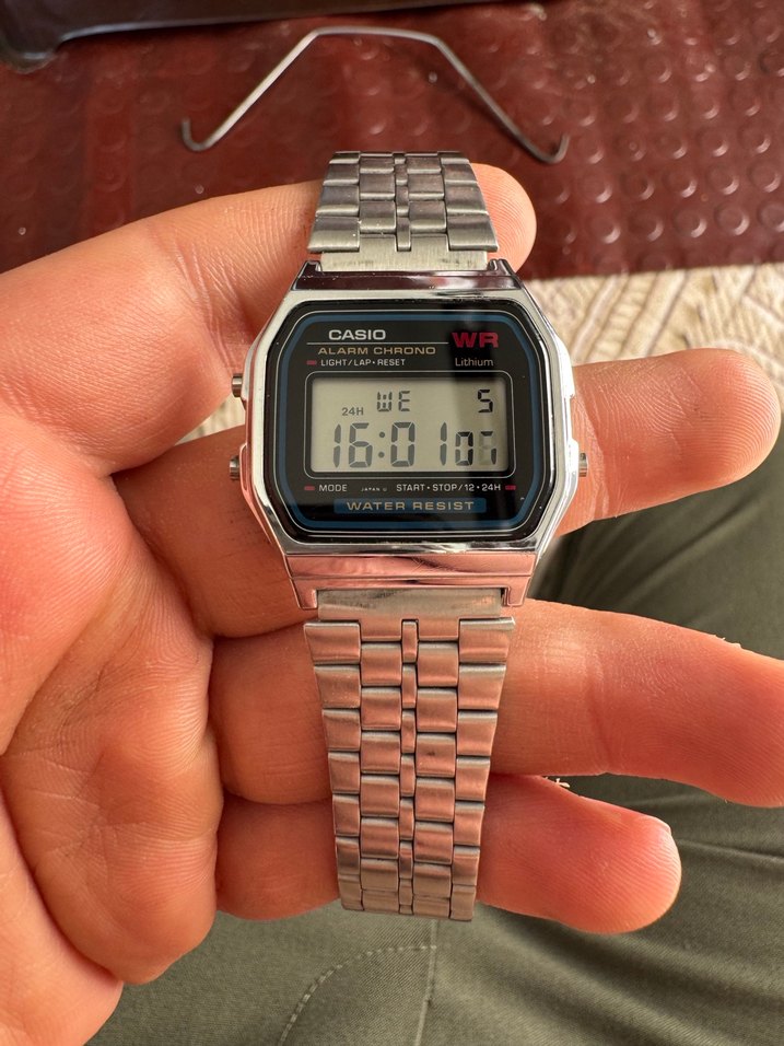 Casio Gri Vintage Dijital Erkek Saati orjinal - Görsel 3