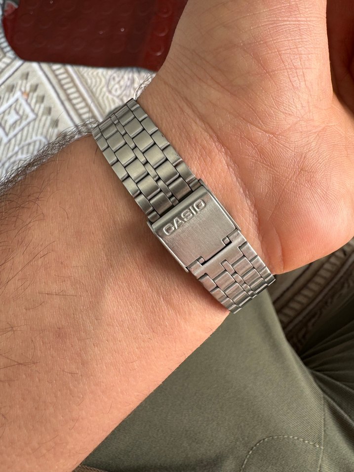 Casio Gri Vintage Dijital Erkek Saati orjinal - Görsel 4