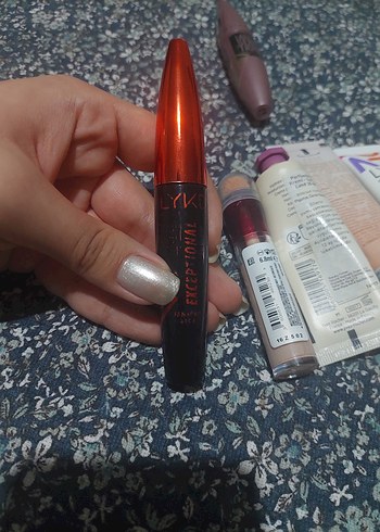 Maybelline ürünü