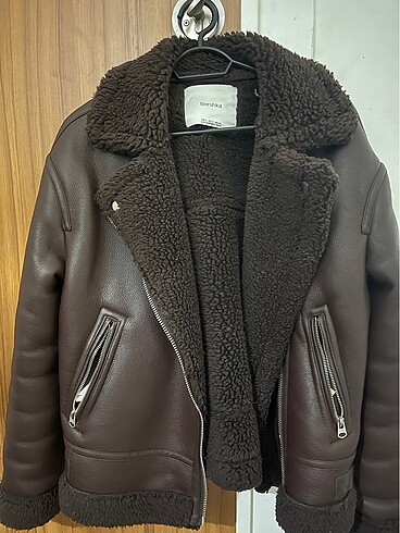 Bershka Biker Mont