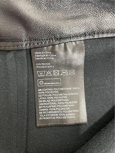 s Beden siyah Renk H&M deri şort