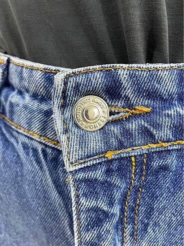 28 Beden mavi Renk Levis jean
