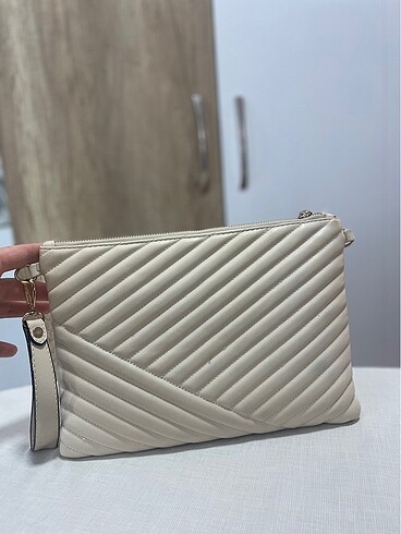  Beden Krem clutch çanta