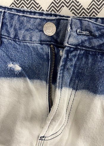 Beymen Kemerli Bağlama Desenli Koyu Mavi Mini Denim Şort
