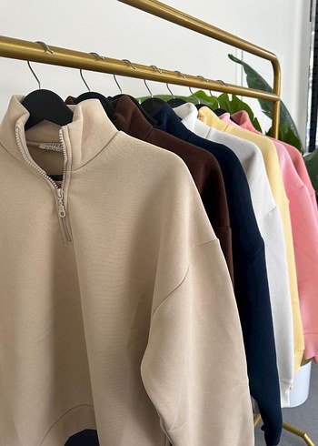 Zara Beyaz Yarım Fermuarlı Kadın Sweatshirt