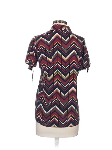 38 Beden Batik Gömlek %70 İndirimli.