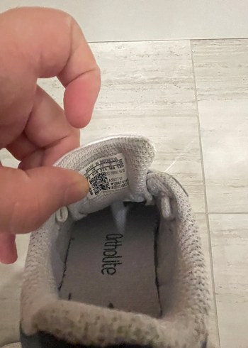 23 Beden beyaz Renk Adidas Beyaz Çocuk Spor Ayakkabı