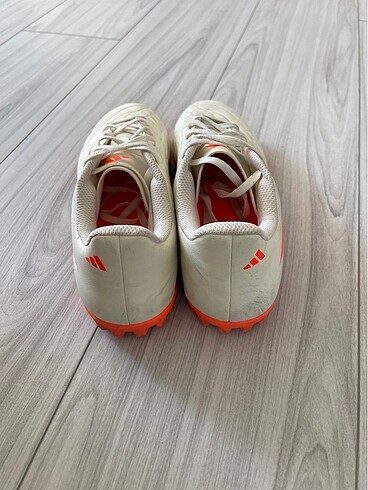 41 Beden Adidas Copa Ayakkabı