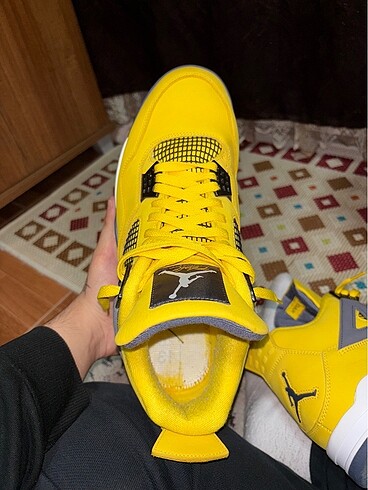 tek ebat Beden Jordan 4 lightning 47.5