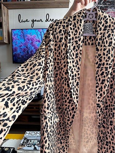 Diğer Leopar desenli Saten ceket