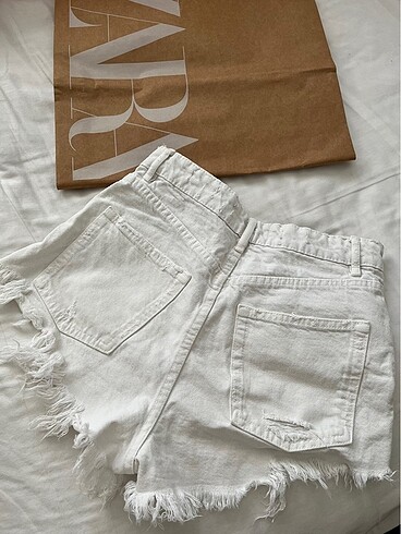 Zara Zara Beyaz Denim Şort