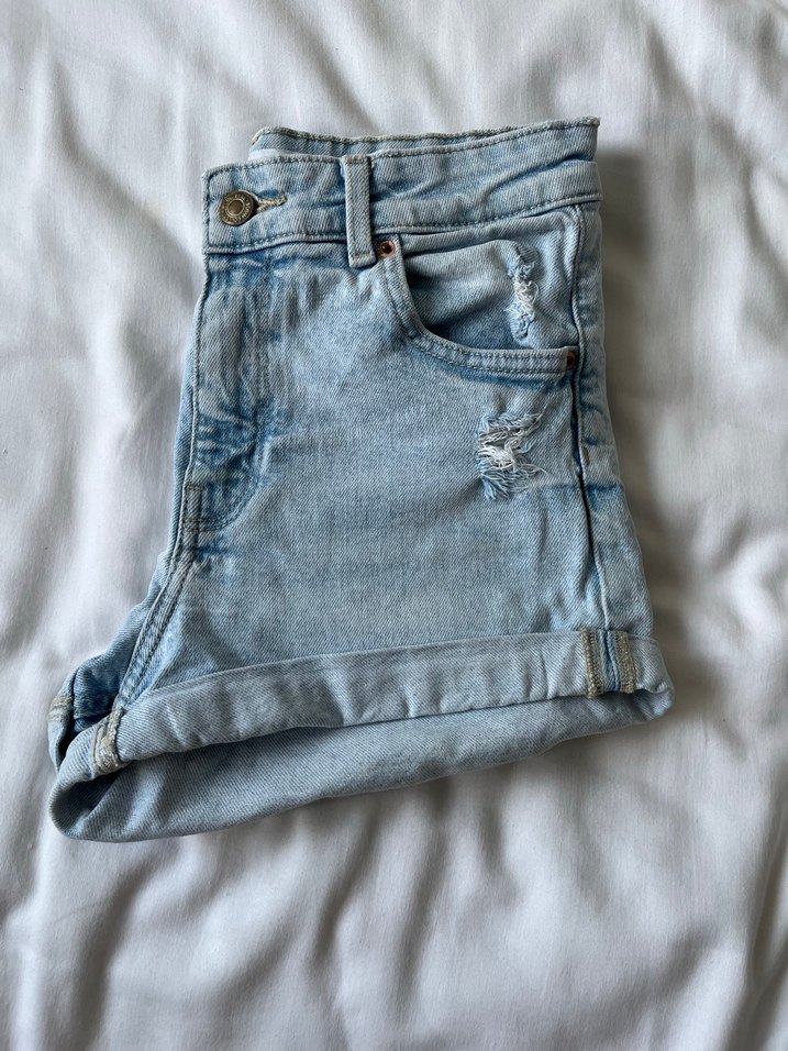 Bershka Denim Şort - Görsel 3