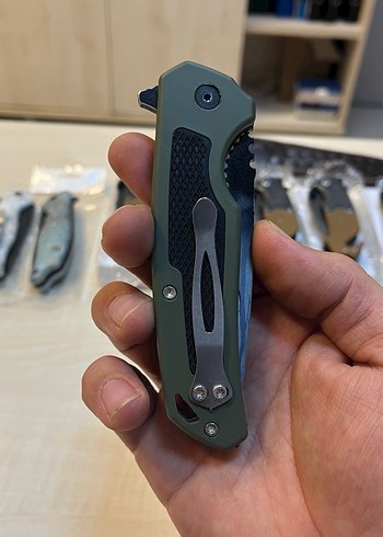 Geyik Figürlü Katlanır Bıçak - Haki - Görsel 4